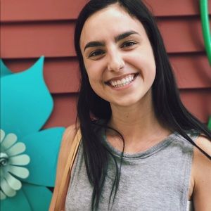 Meet your Posher, Josie